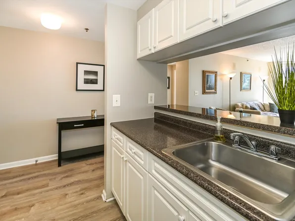 1 2nd Street image 4 of 27