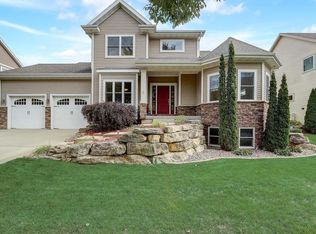 2313 Jeffy Trl, Madison, WI 53719