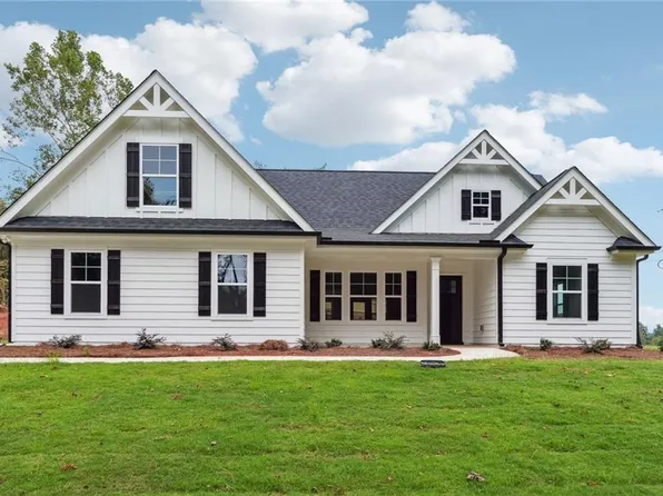 84 Dove St, Ball Ground, GA 30107