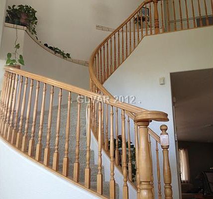 4th image of 1550 Arabian Dr