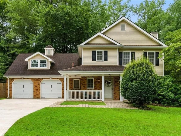 1034 W Mill Dr NW, Kennesaw, GA 30152