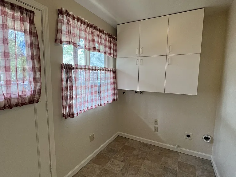 507 Butler St — Photo 20