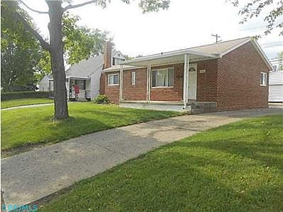 2nd image of 4040 Sexton Dr