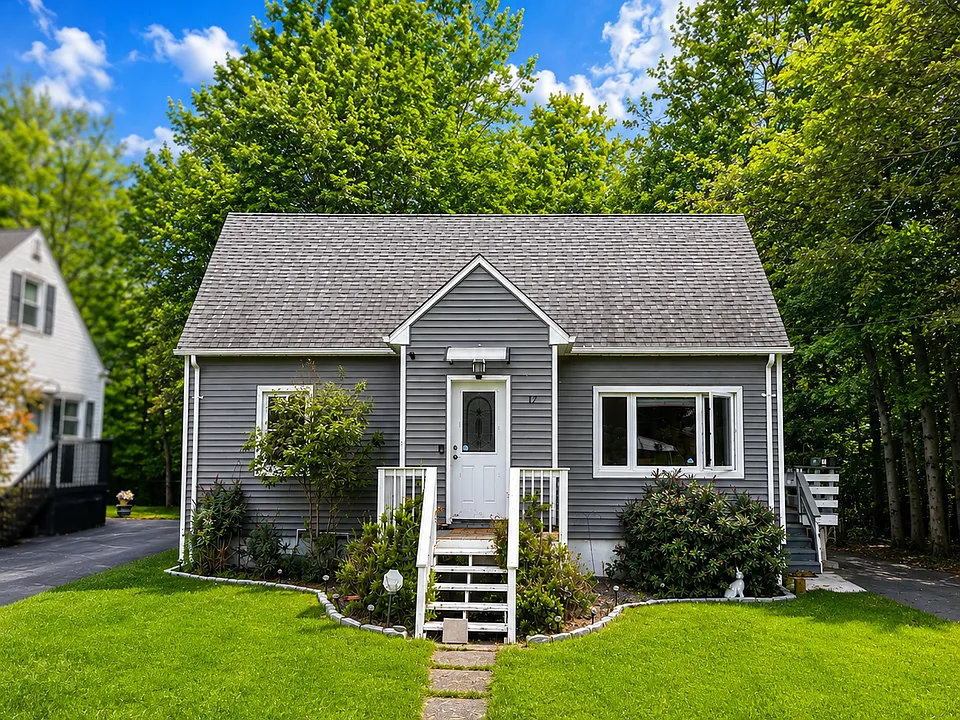 17 Greenview Ave