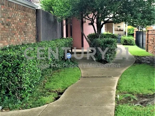 3147 Royal Gable Dr, Dallas, TX 75229