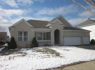 9739 Fairfield Rd, Huntley, IL 60142