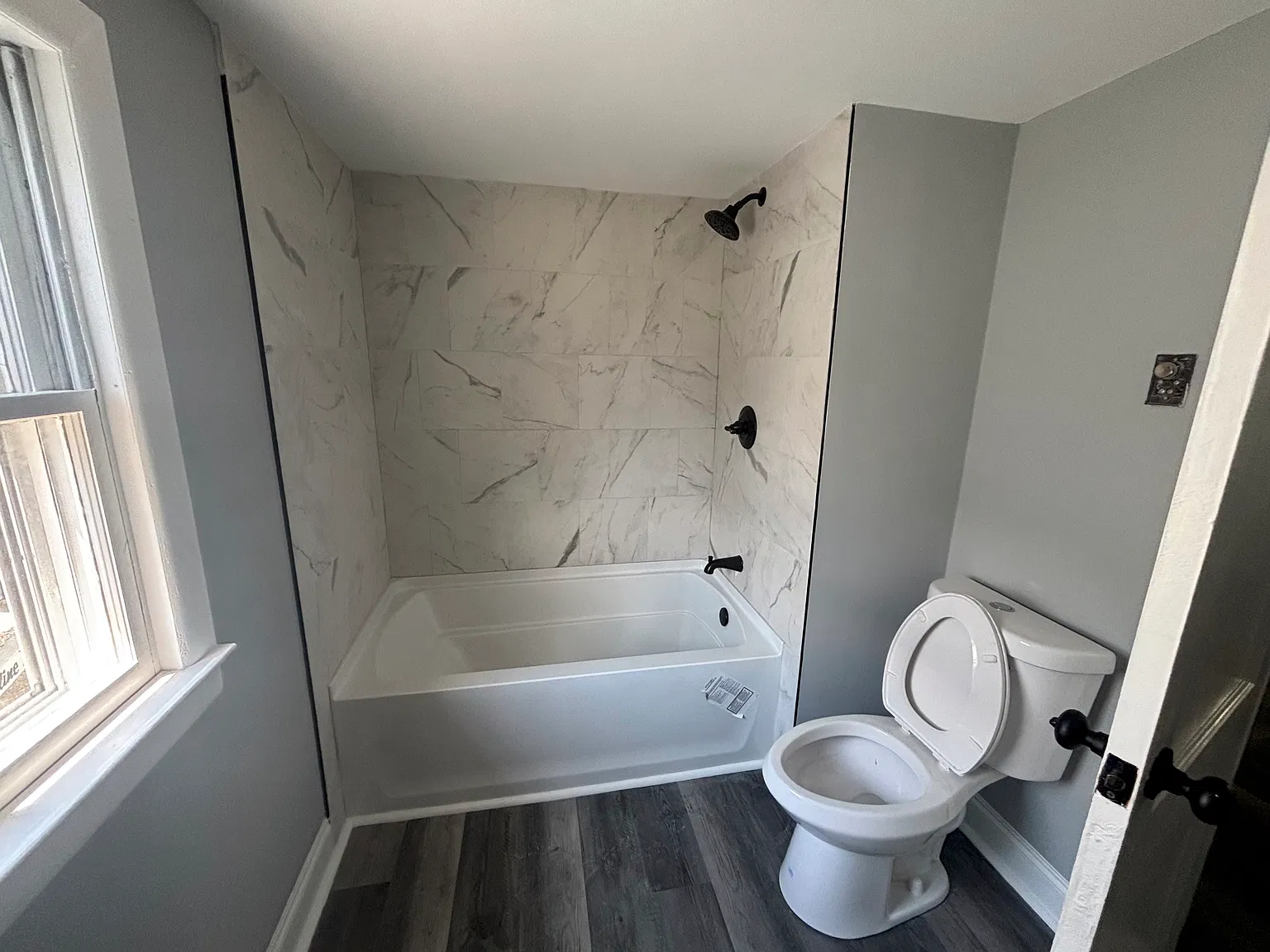2 bed, 1064 sqft, $1,800 — Photo 4