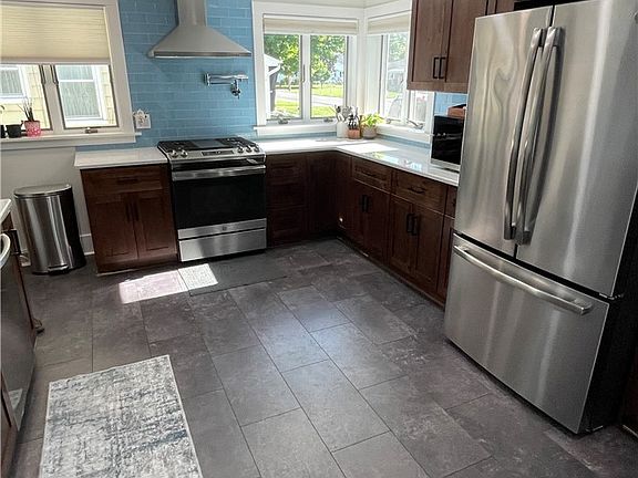 4th image of 114 Onondaga Ave