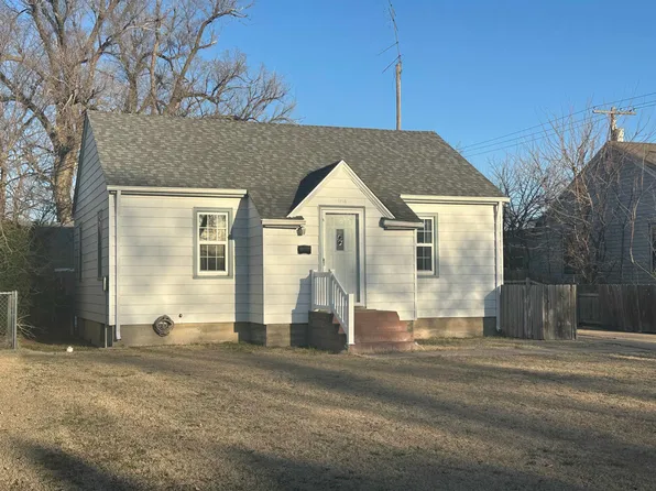 1716 Van Buren St, Great Bend, KS 67530