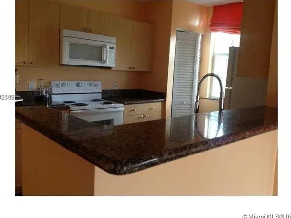 1900 Van Buren St APT 314B, Hollywood, FL 33020