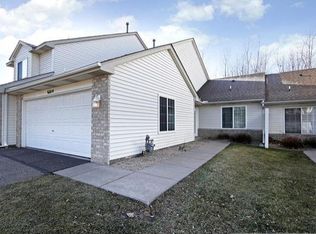 6814 Benton Cir, Inver Grove Heights, MN 55076