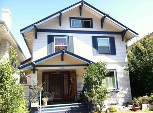 5038 18th Ave NE, Seattle, WA 98105