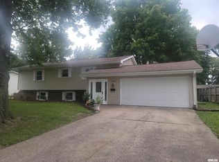 3113 Rutgers Dr, Springfield, IL 62704