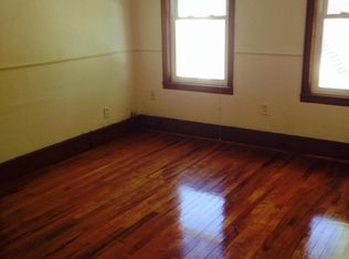 28 Andover St #1, Worcester, MA 01606