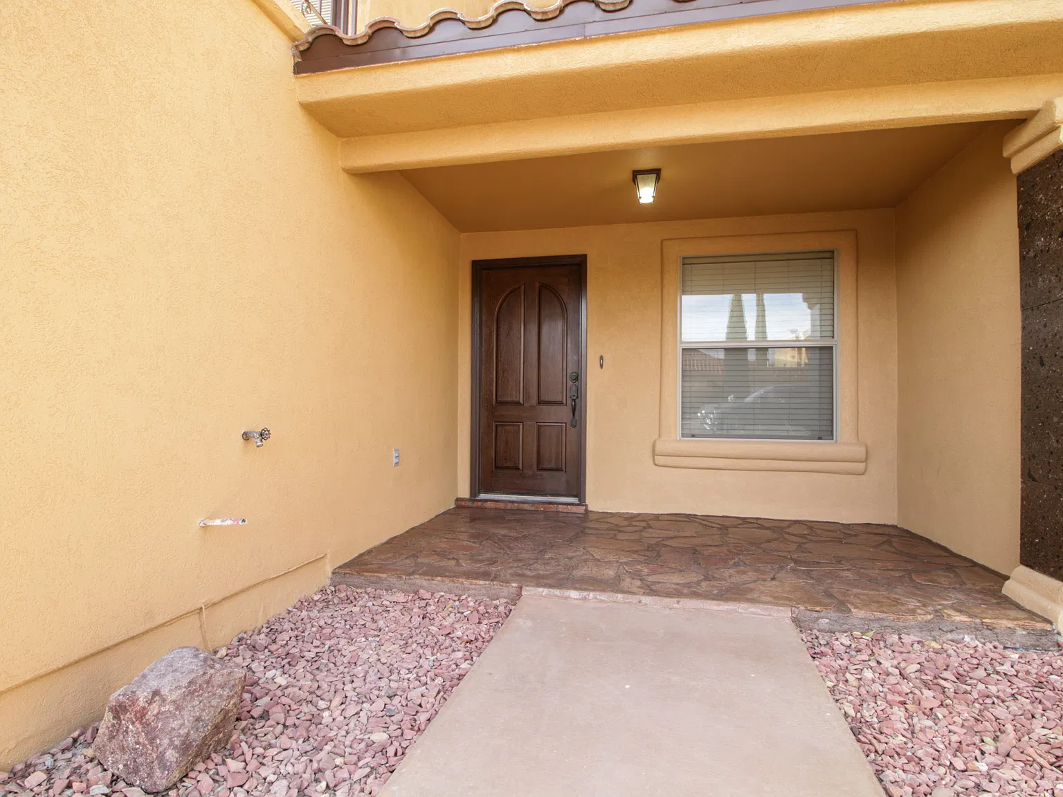 2 bed, 1520 sqft, $1,800 — Photo 3