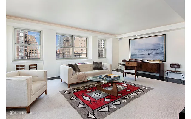 Sold by Douglas Elliman | media 12