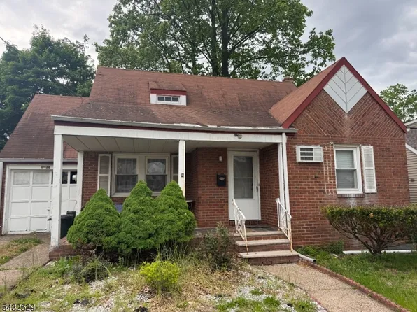 1-26 34Th St, Fair Lawn Boro, NJ 07410