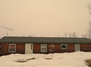 39732 W Apple Ln, Hulbert, MI 49748