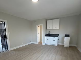 2904 9th Ave #7A, Los Angeles, CA 90018