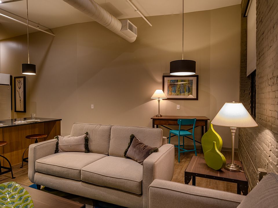 1st image of 1000 Market Ave S #7221775