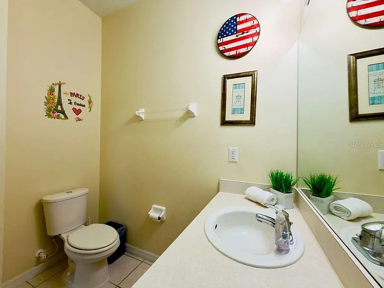 8439 Crystal Cove Loop — Photo 9