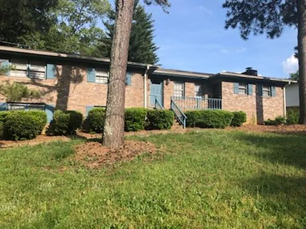 3292 Holly Springs Rd NE, Marietta, GA 30062