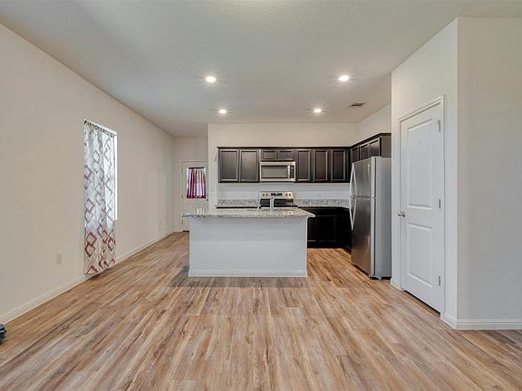 3rd image of 129 Athena Way