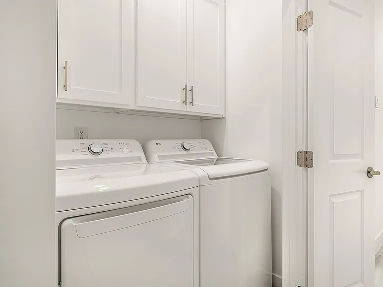 919 N Beaudry Ave #1/2 — Photo 13