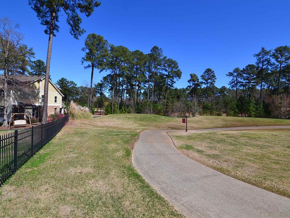 1st image of 169 Peppermint Ln