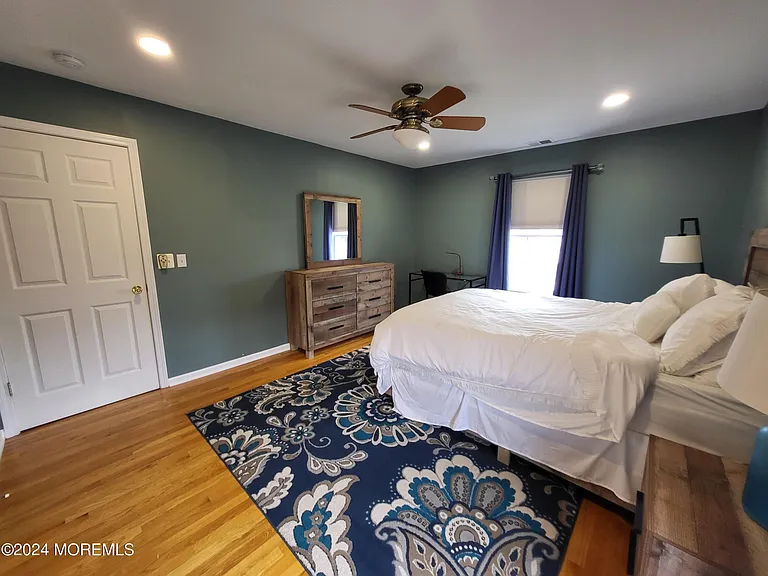 126 Elmwood Ave — Photo 18