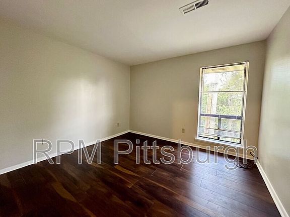 4th image of 900 College Park Dr APT 10