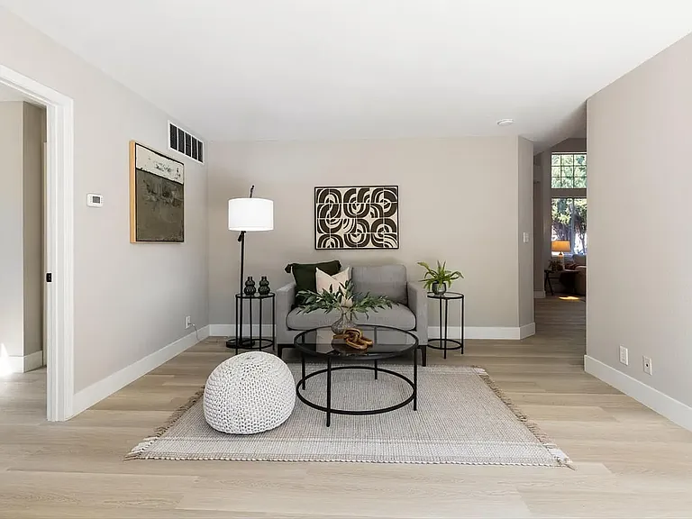 3292 Moreno Ave — Photo 17