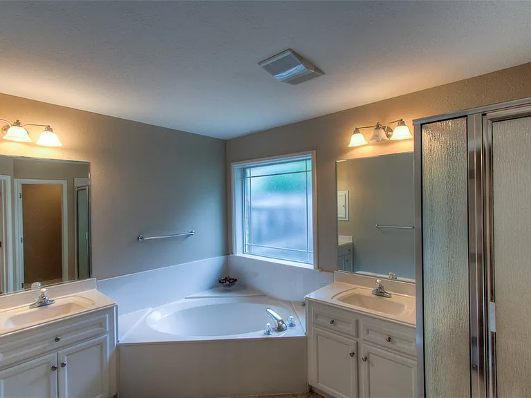 3302 Fredrick Ct — Photo 11