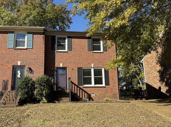 208 Woodmaker Ct, Nashville, TN 37214