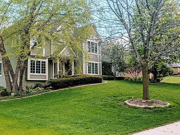 View of subdivision entrance