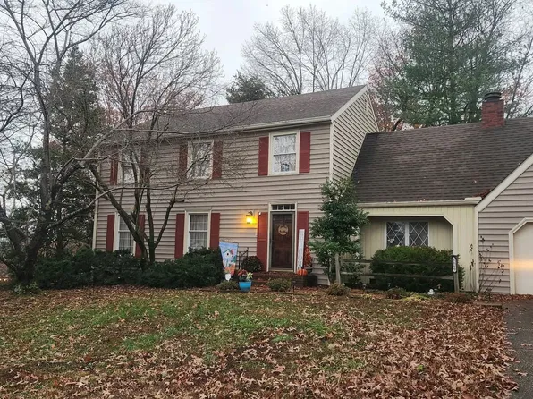 3080 Deep Creek Dr, Madisonville, KY 42431