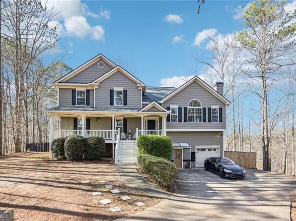 132 Hammond Dr, Canton, GA 30114