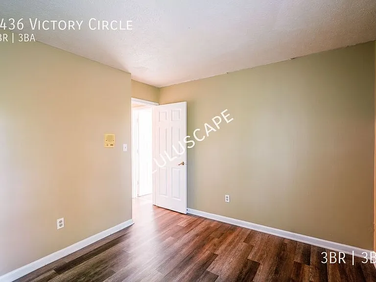 4436 Victory Cir — Photo 18
