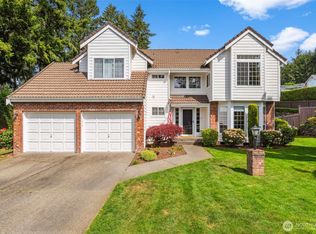 327 Keach Ct, Steilacoom, WA 98388
