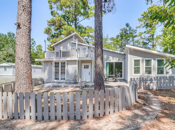 372 Plum St, Bastrop, TX 78602