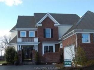 8218 Snead Loop, Gainesville, VA 20155