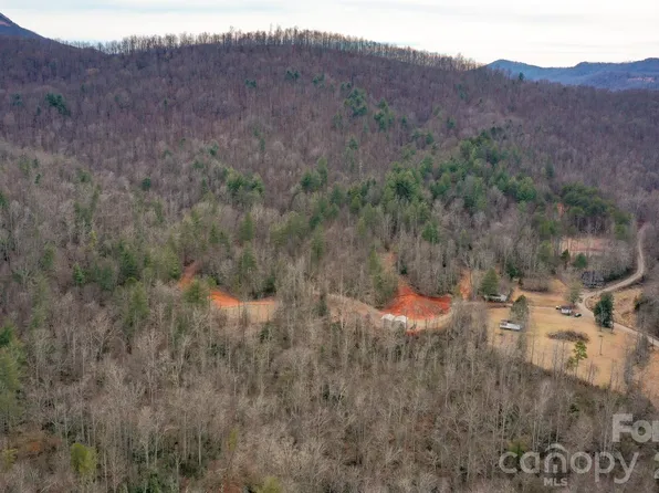 W Meadows Rd, Moravian Falls, NC 28654