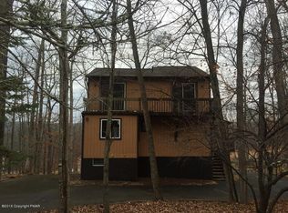1231 Salisbury Rd, Bushkill, PA 18324