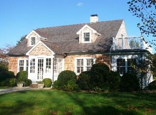 249 Halsey Ln, Bridgehampton, NY 11932