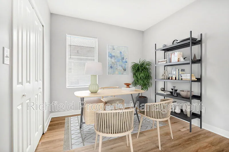 3 bed, 2.0 bath, 1250 sqft, $1,500 — Photo 4