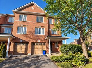 28 Interlacken Way, Markham, ON L3R5H9