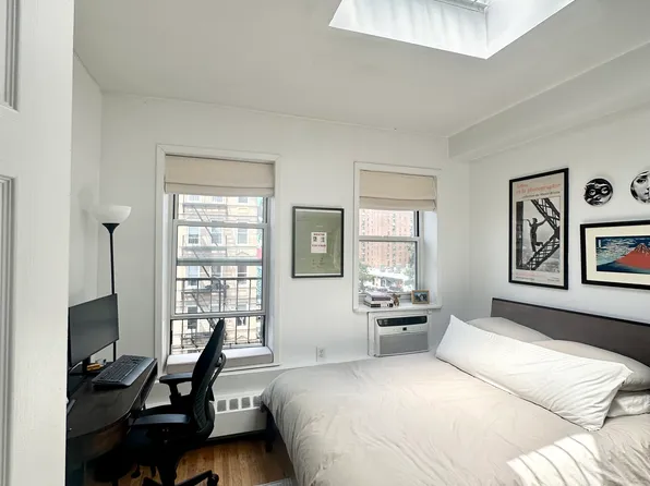 220 Avenue A APT 5A, New York, NY 10009