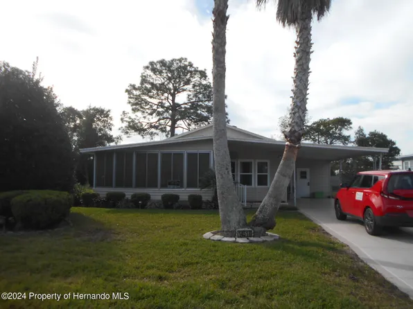 14518 Brookridge Blvd, Brooksville, FL 34613