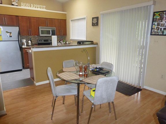 4th image of 7908 Bayshore Dr