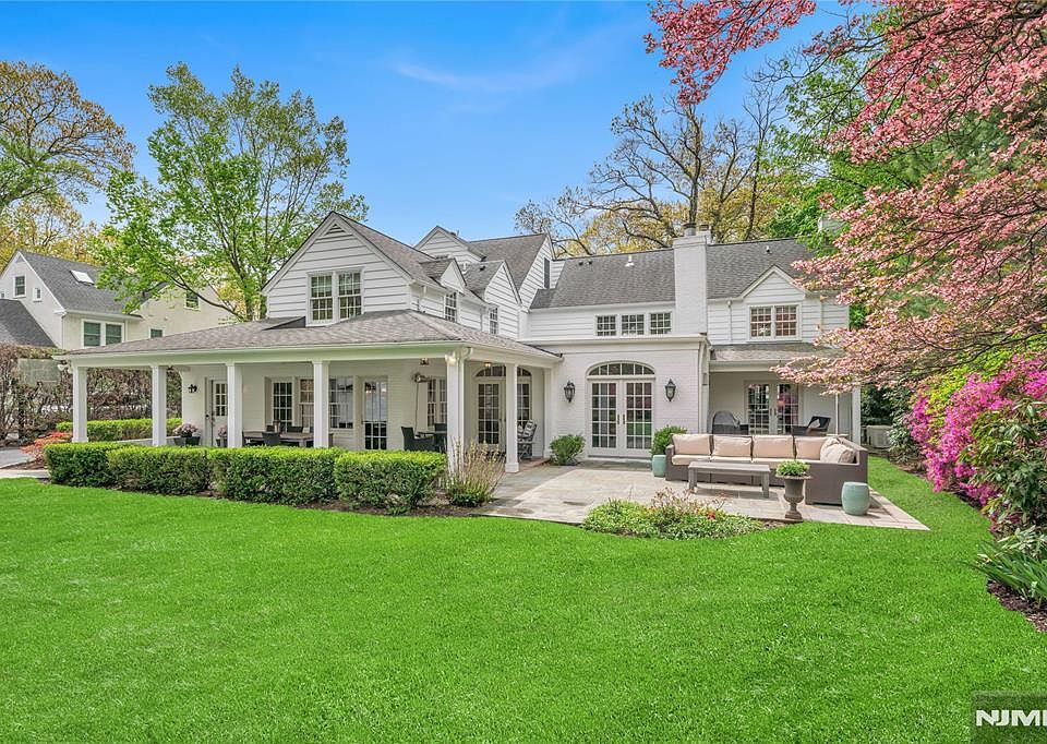 227 Fairmount Rd, Ridgewood, NJ 07450 | Zillow